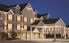 Country Inn And Suites Bismarck Nd